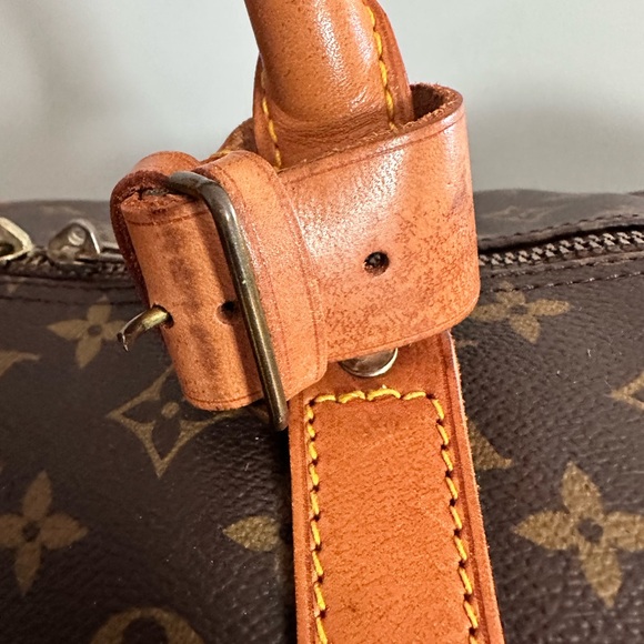 Authentic Louis Vuitton Keepall 60 With Luggage Tags & Authentic 33x22 Dustbag!! - Picture 6 of 17
